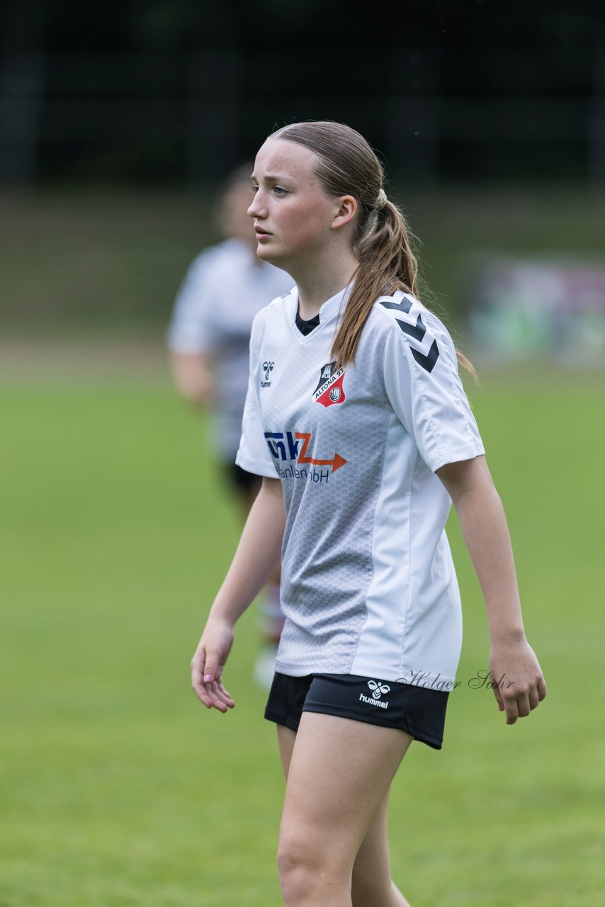 Bild 329 - Loewinnen Cup